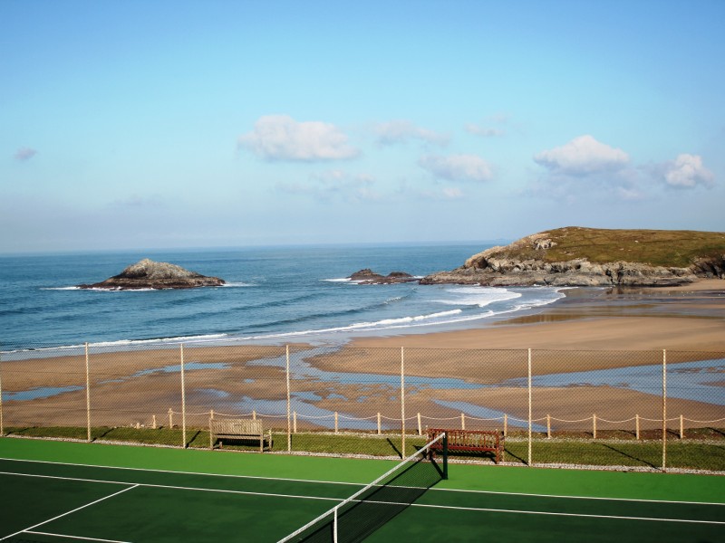 Tennis court - Crantock Bay Apartments