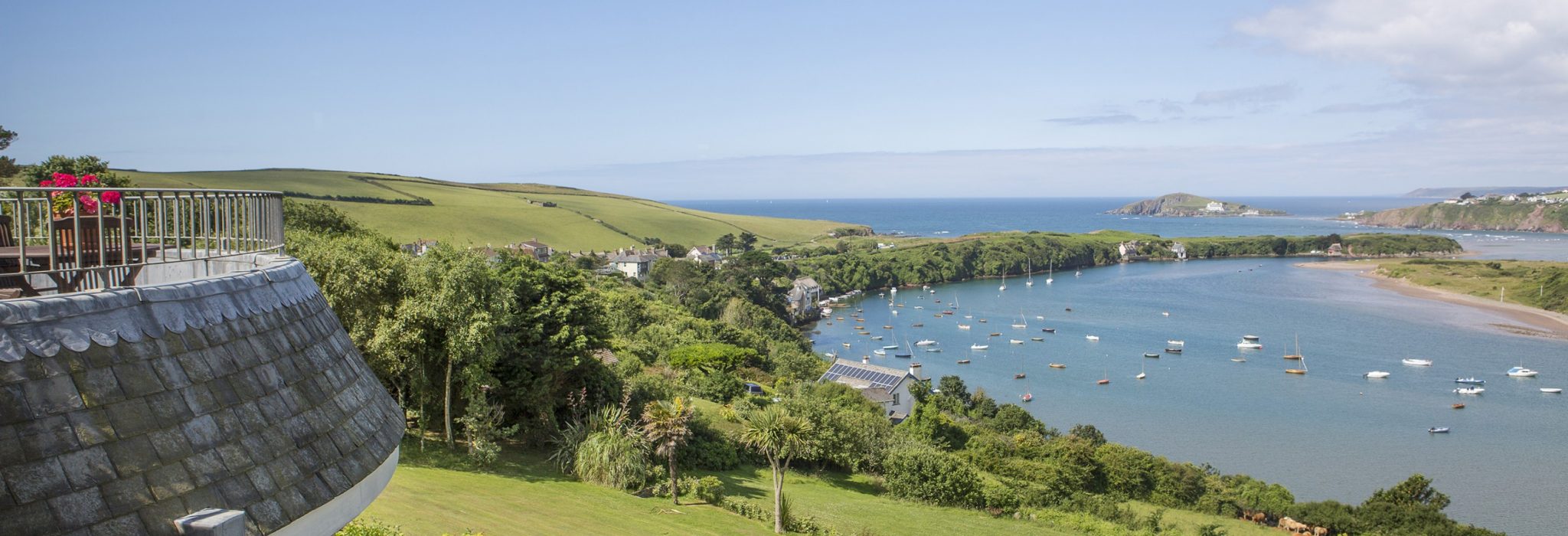 Toad Hall Cottages - Pawfect Stays