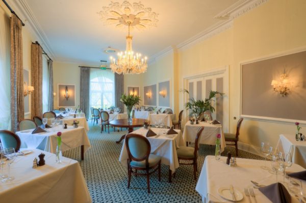 Arundel Arms Dining Room