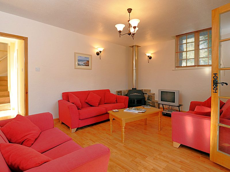 Lower Hearson Farm Cottages - living room