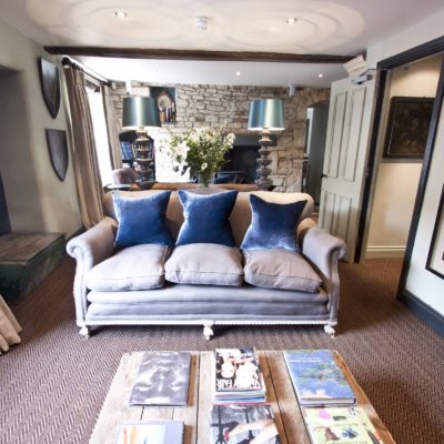 The Wheatsheaf Inn - dog-friendly inn, Gloucestershire