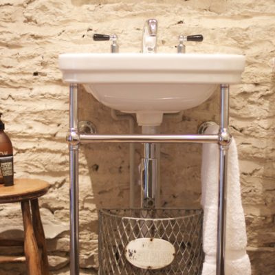 Bathroom at The Wheatsheaf Inn, Gloucestershire